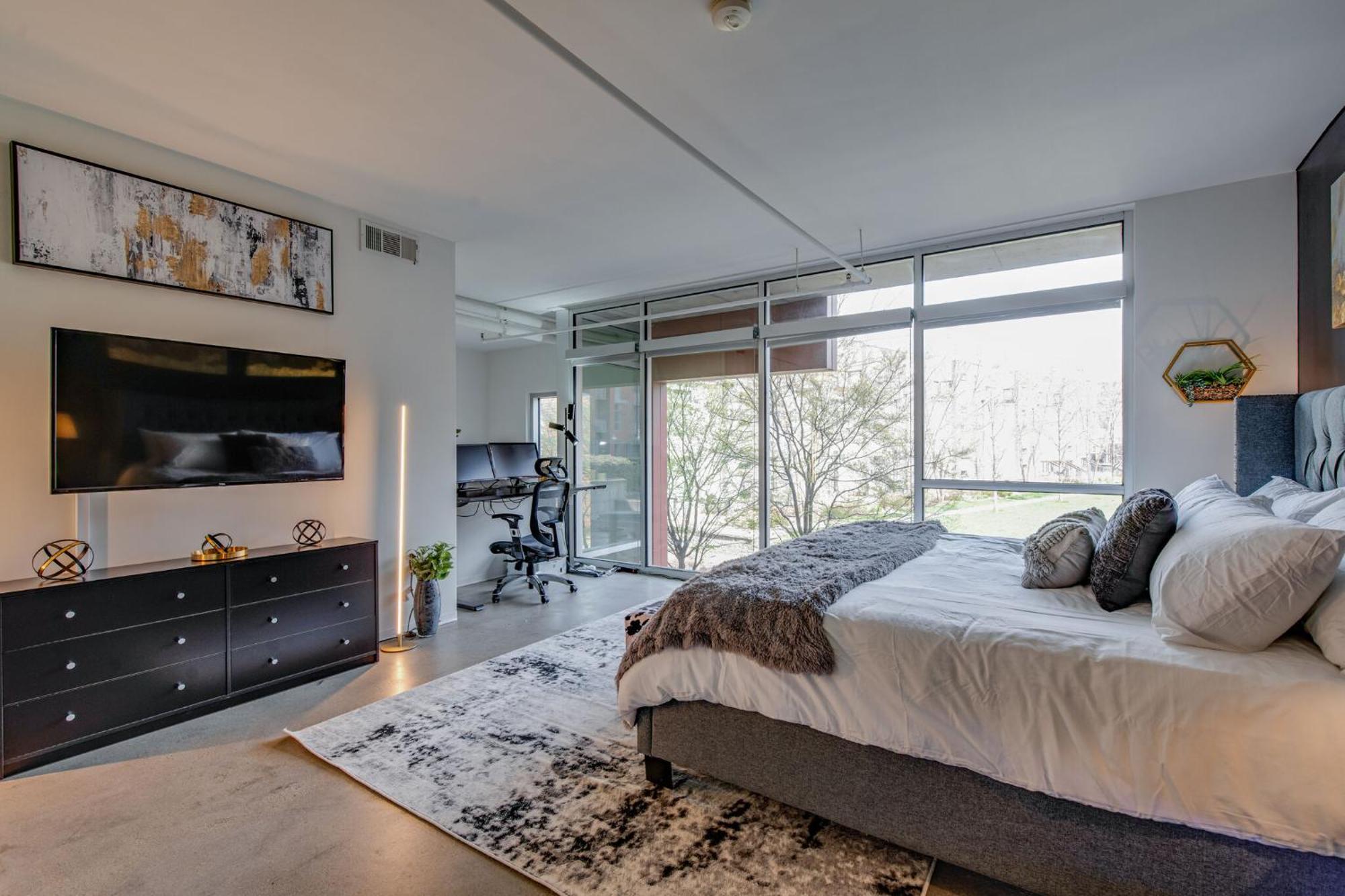 Luxe + Modern Johnny Cash Inspired Executive Condo Nashville Zewnętrze zdjęcie