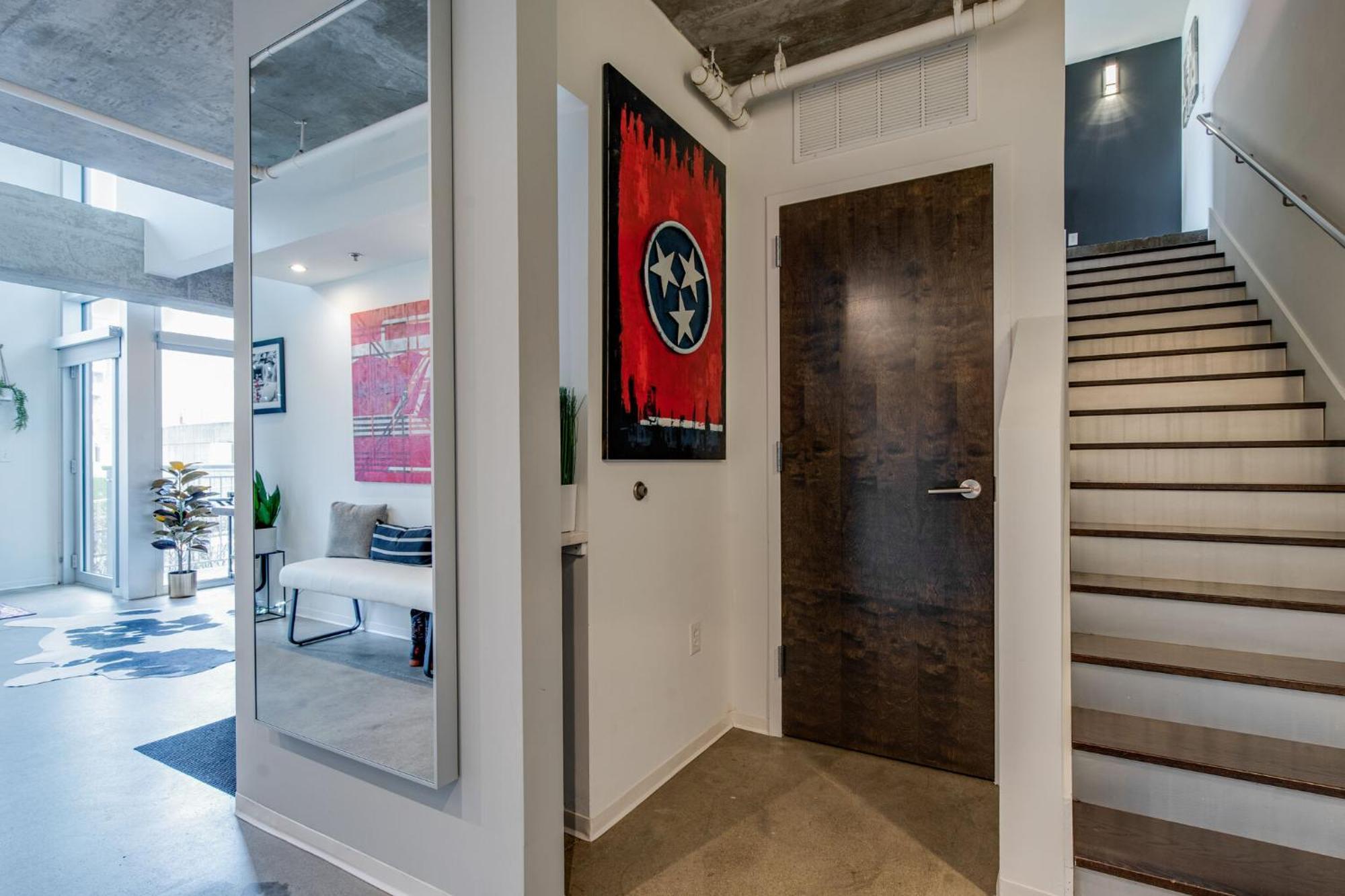 Luxe + Modern Johnny Cash Inspired Executive Condo Nashville Zewnętrze zdjęcie